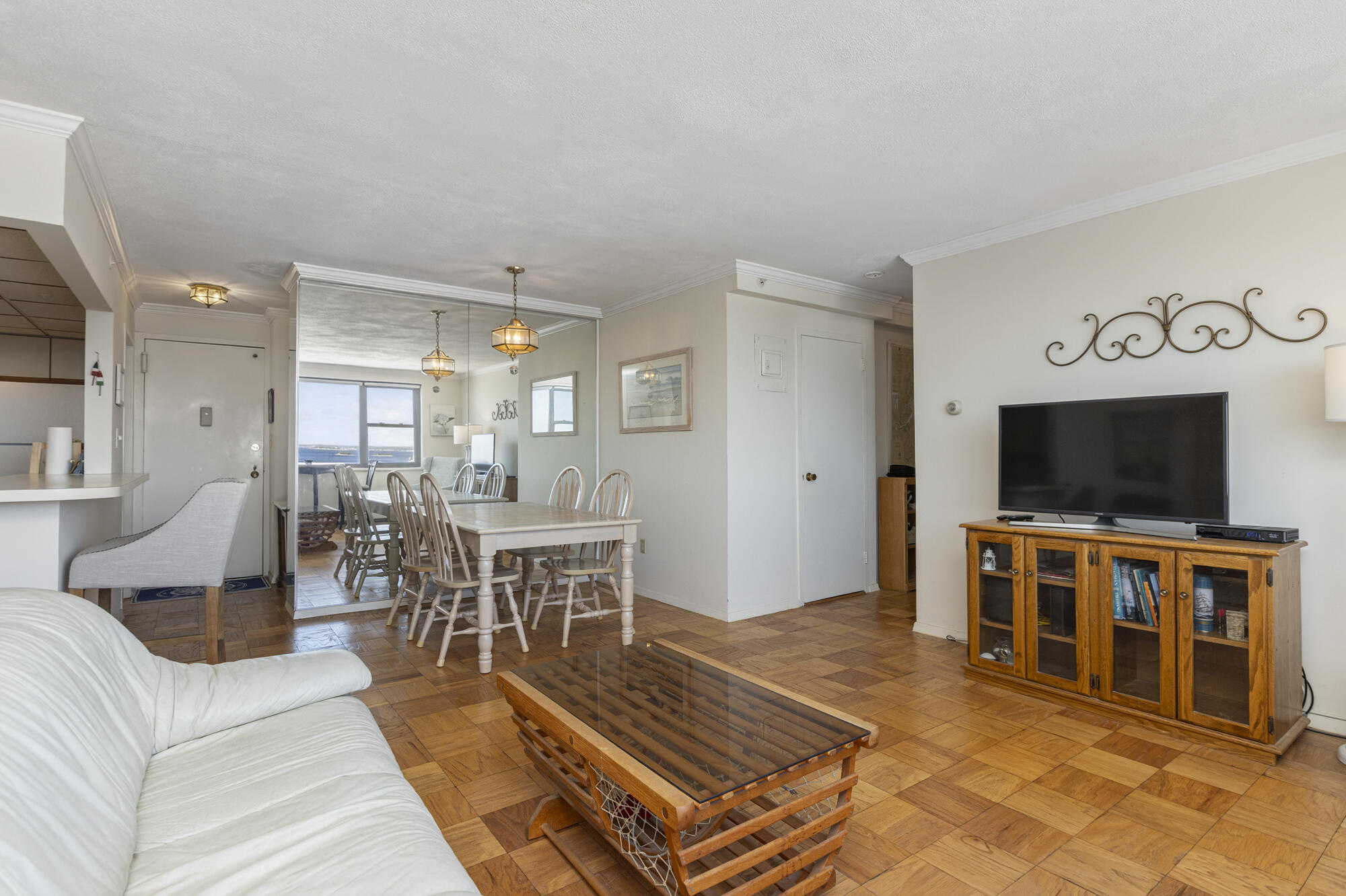 45 Eastern Promenade, Unit 11A Portland, ME 04101 - Photo 11 of 42 45 Eastern Prom_#11A_10