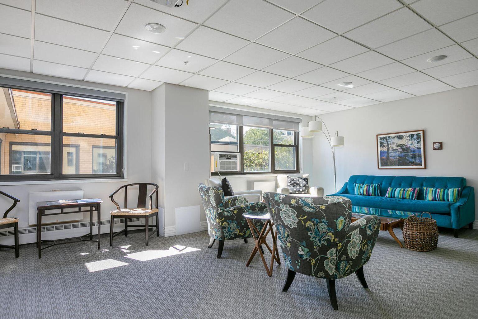 45 Eastern Promenade, Unit 11A Portland, ME 04101 - Photo 31 of 38 Common Room