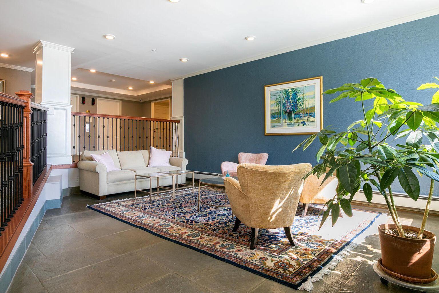 45 Eastern Promenade, Unit 11A Portland, ME 04101 - Photo 36 of 38 Lobby