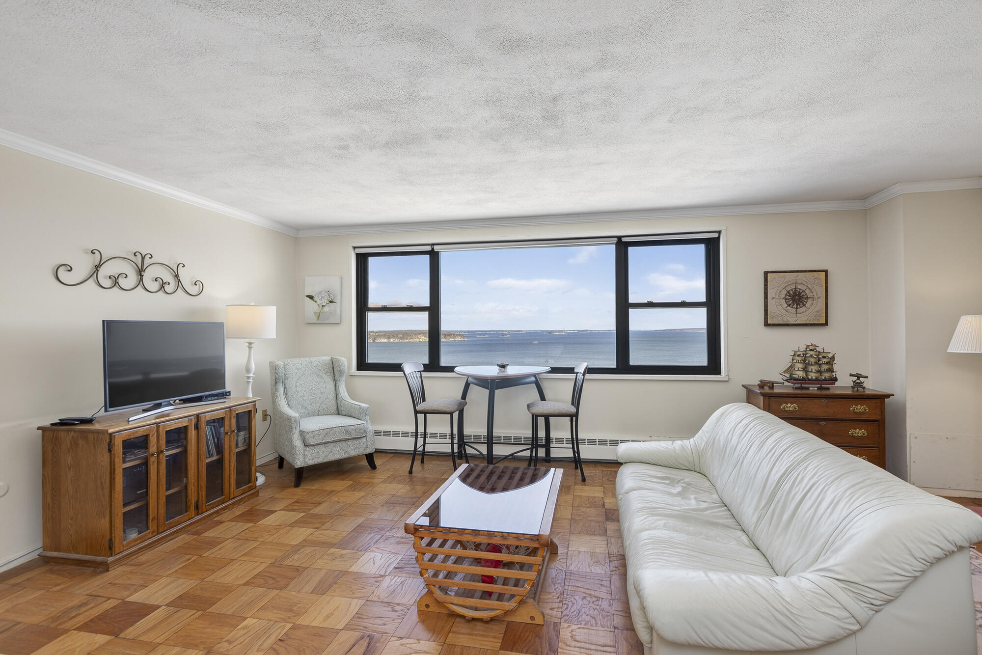 45 Eastern Promenade, Unit 11A Portland, ME 04101 - Photo 5 of 42 45 Eastern Prom_#11A_02