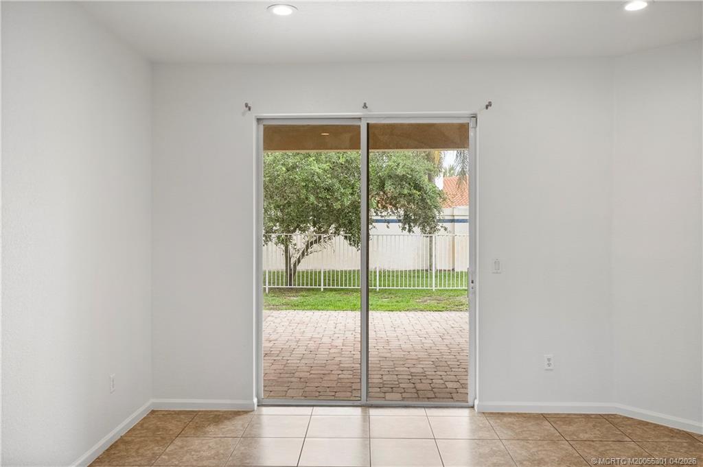 2736 Southwest Butterfly Lane Palm City, FL 34990 - Photo 6 of 34