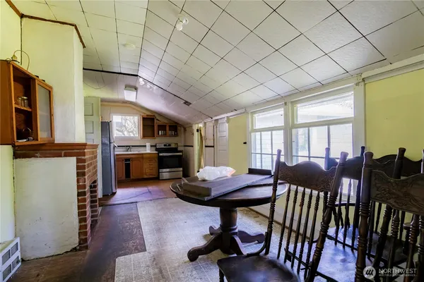 $298,500 | 823 Lacey Street Southeast, Lacey, WA 98503