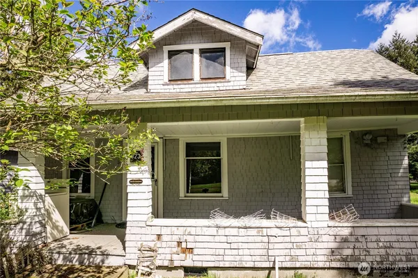 $298,500 | 823 Lacey Street Southeast, Lacey, WA 98503