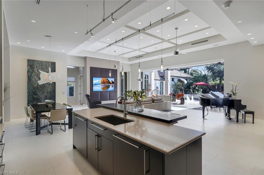 2296 Hawks Ridge Loop Naples, FL 34105 - Photo 16 of 50 Gallery Image 16