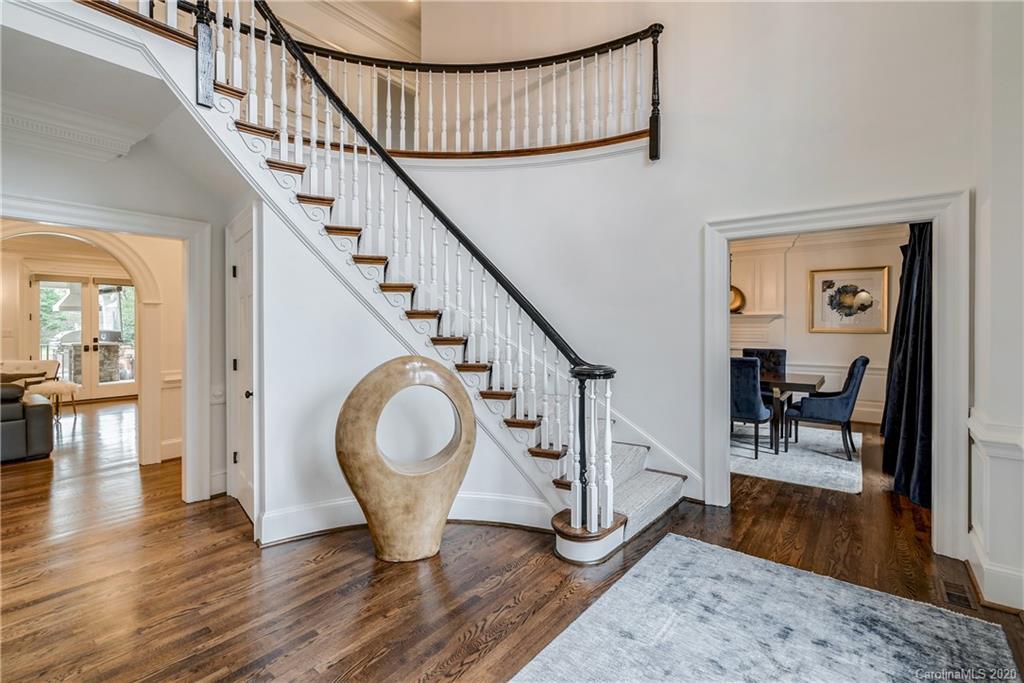 8200 Fairview Road Charlotte, NC 28226 - Photo 2 of 31 Gallery Image 2