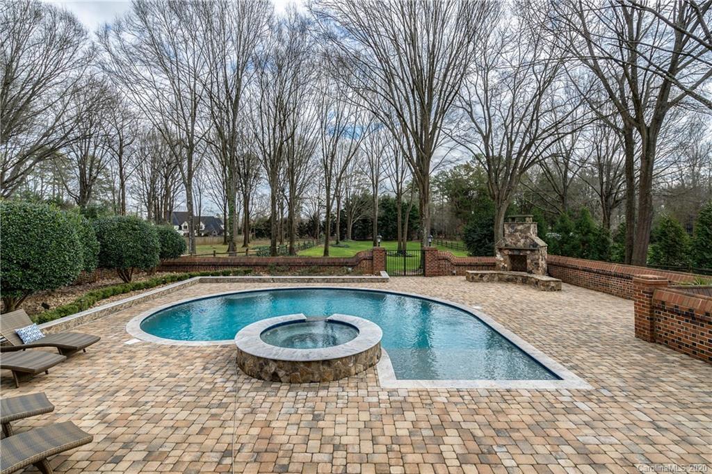 8200 Fairview Road Charlotte, NC 28226 - Photo 24 of 31 Gallery Image 24