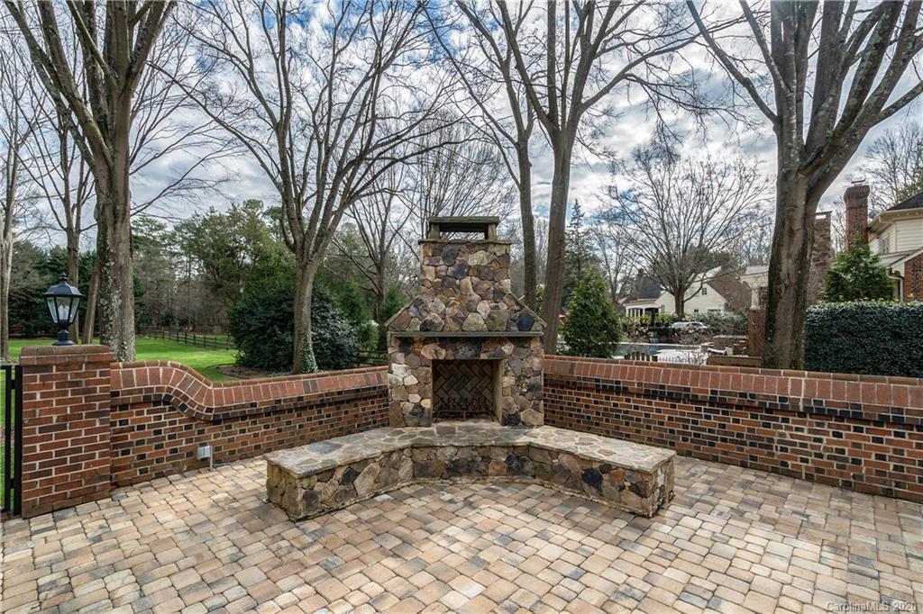 8200 Fairview Road Charlotte, NC 28226 - Photo 26 of 31 Gallery Image 26