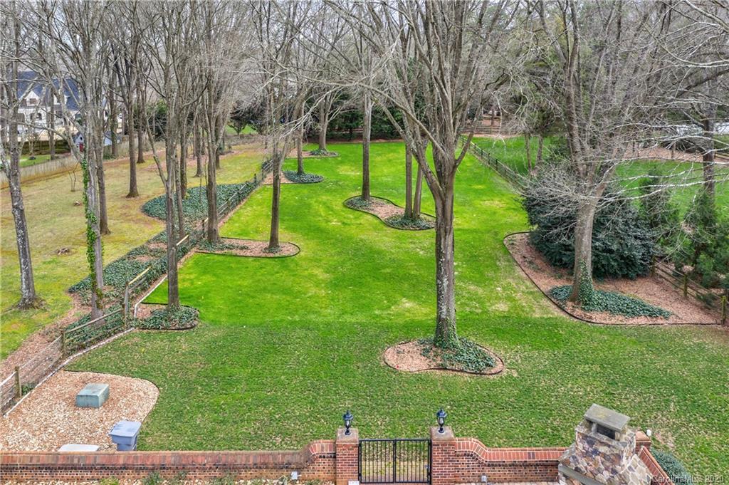 8200 Fairview Road Charlotte, NC 28226 - Photo 28 of 31 Gallery Image 28