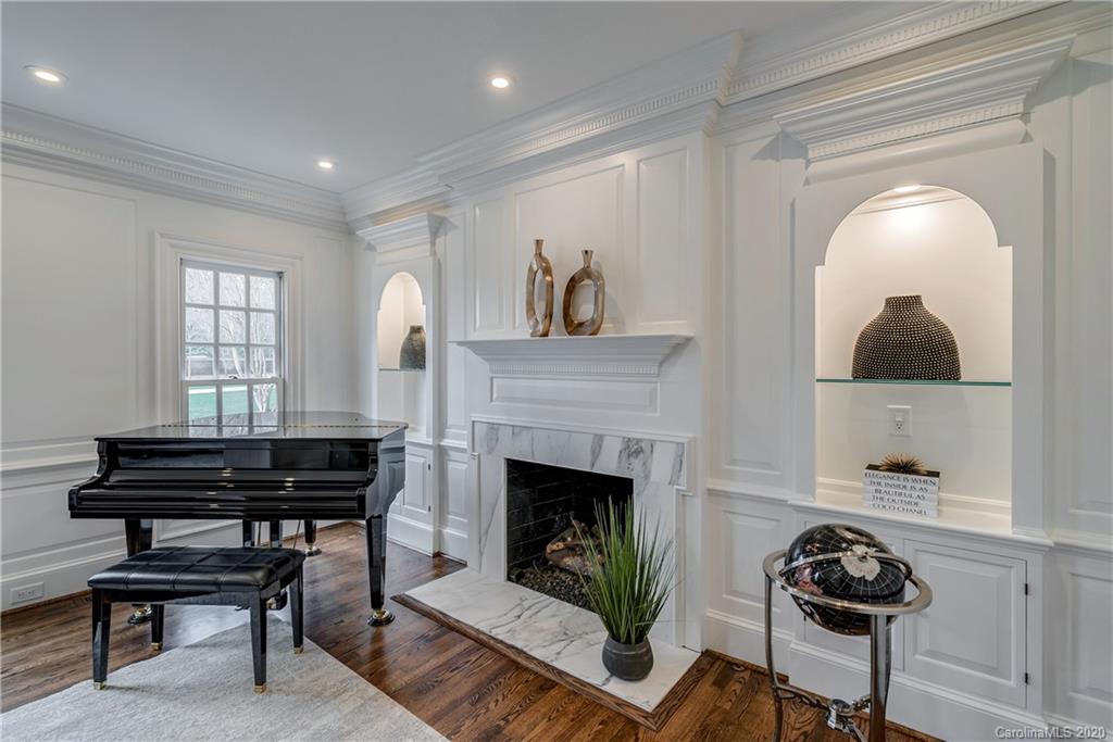 8200 Fairview Road Charlotte, NC 28226 - Photo 4 of 31 Gallery Image 4