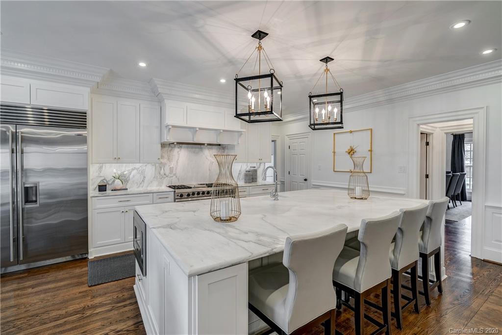 8200 Fairview Road Charlotte, NC 28226 - Photo 8 of 31 Gallery Image 8