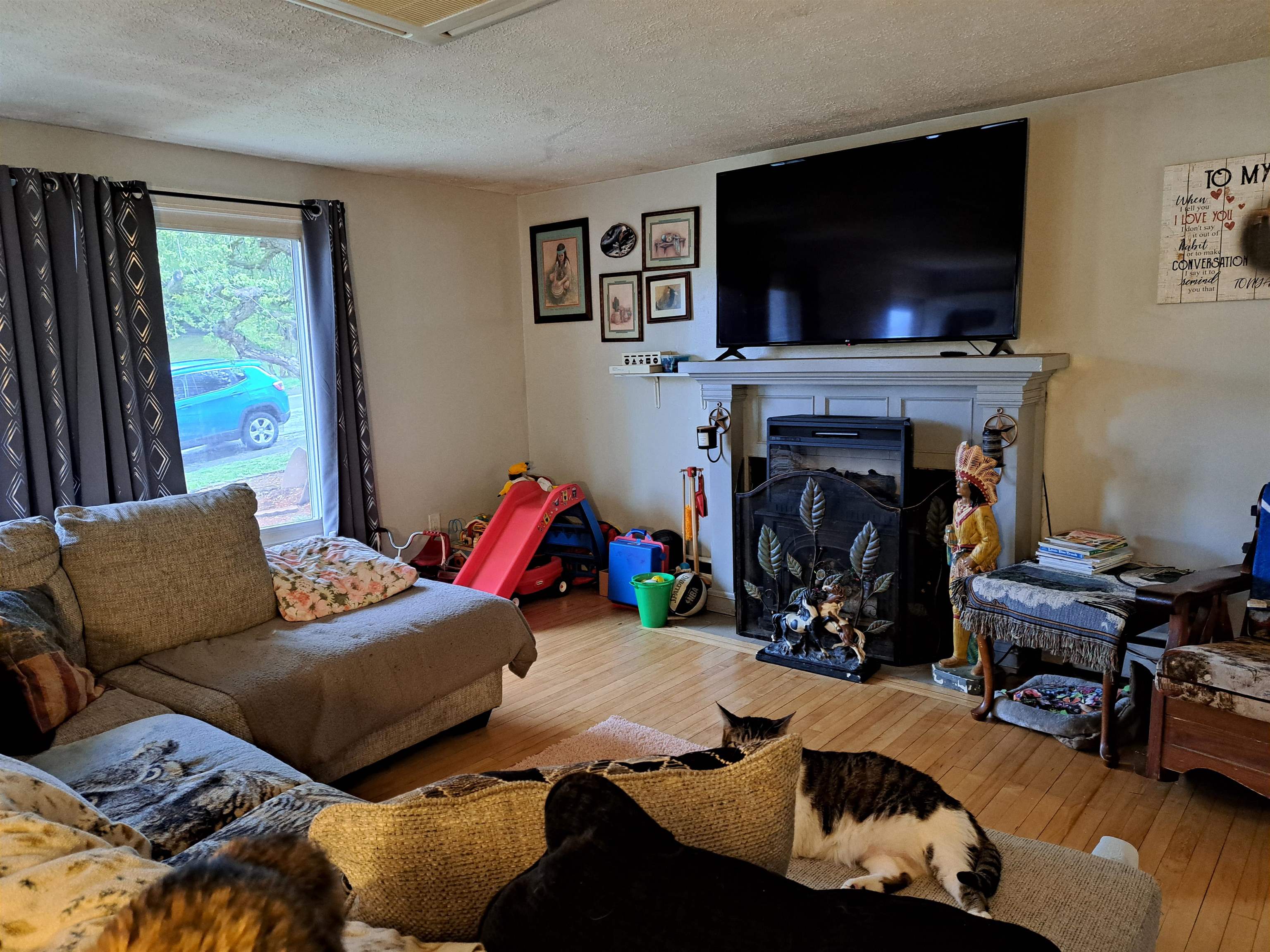 13 Acer Heights Road Claremont, NH 03743 - Photo 8 of 20