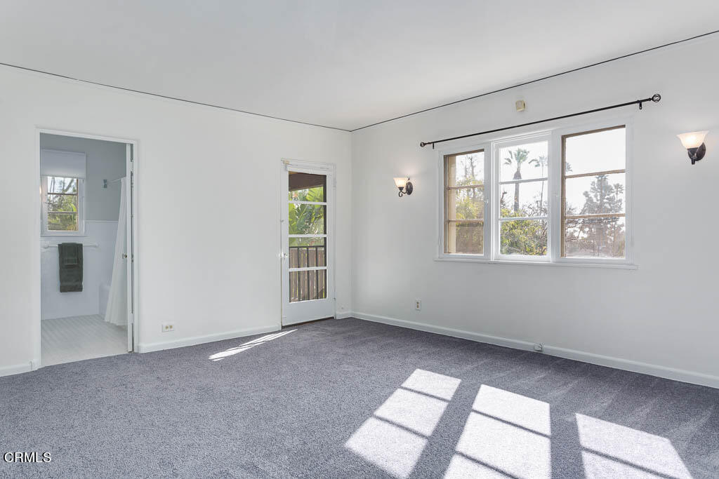 2452 Boulder Road Altadena, CA 91001 - Photo 20 of 33 an empty room with windows