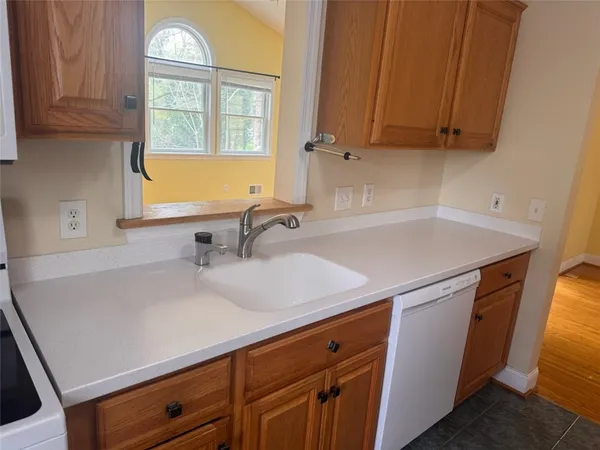 $3,350 | 74 South Main Street, Pittsford, NY 14534