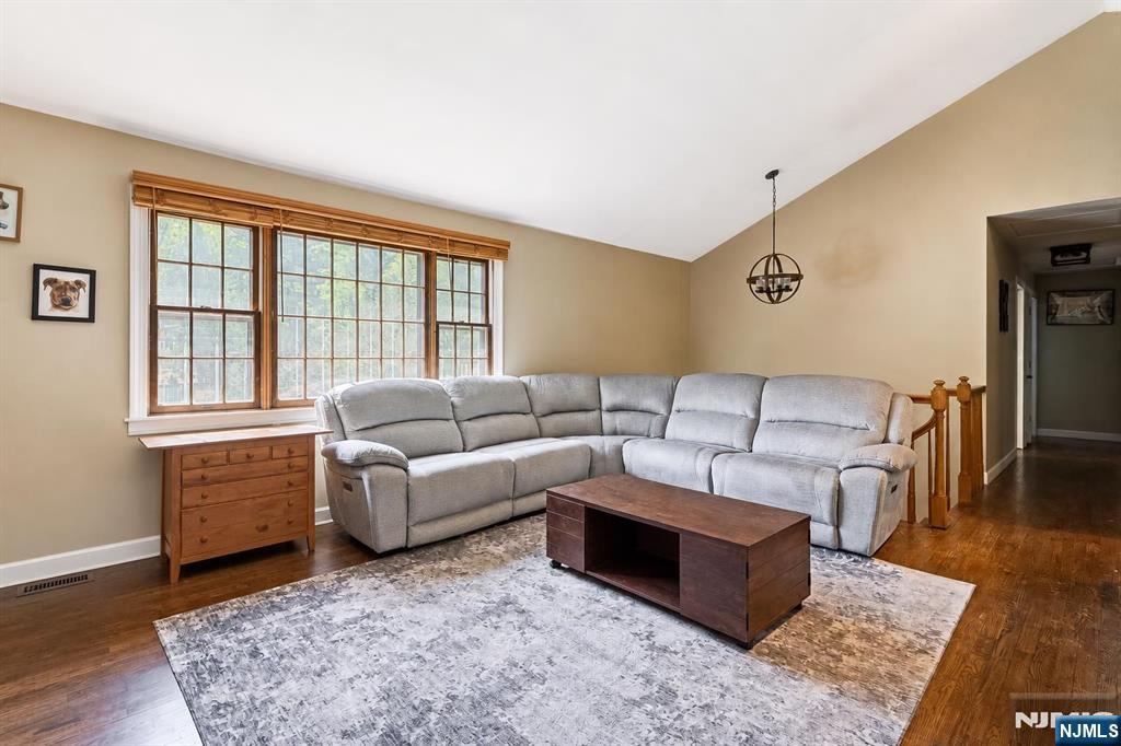 12 River Road Oak Ridge, NJ 07438 - Photo 3 of 36