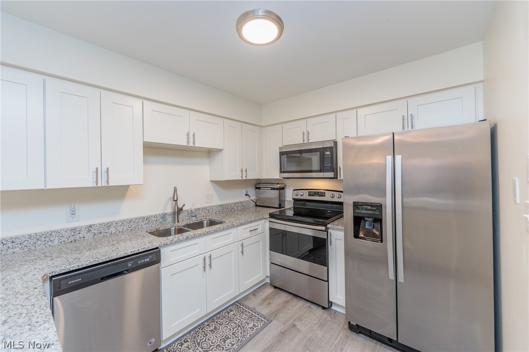 22504 Center Ridge Road, Unit C Rocky River, OH 44116 - Photo 8 of 48 Gallery Image 8
