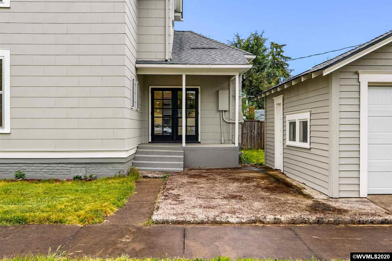 732 Southwest 4th Avenue Albany, OR 97321 - Photo 5 of 39 Gallery Image 5