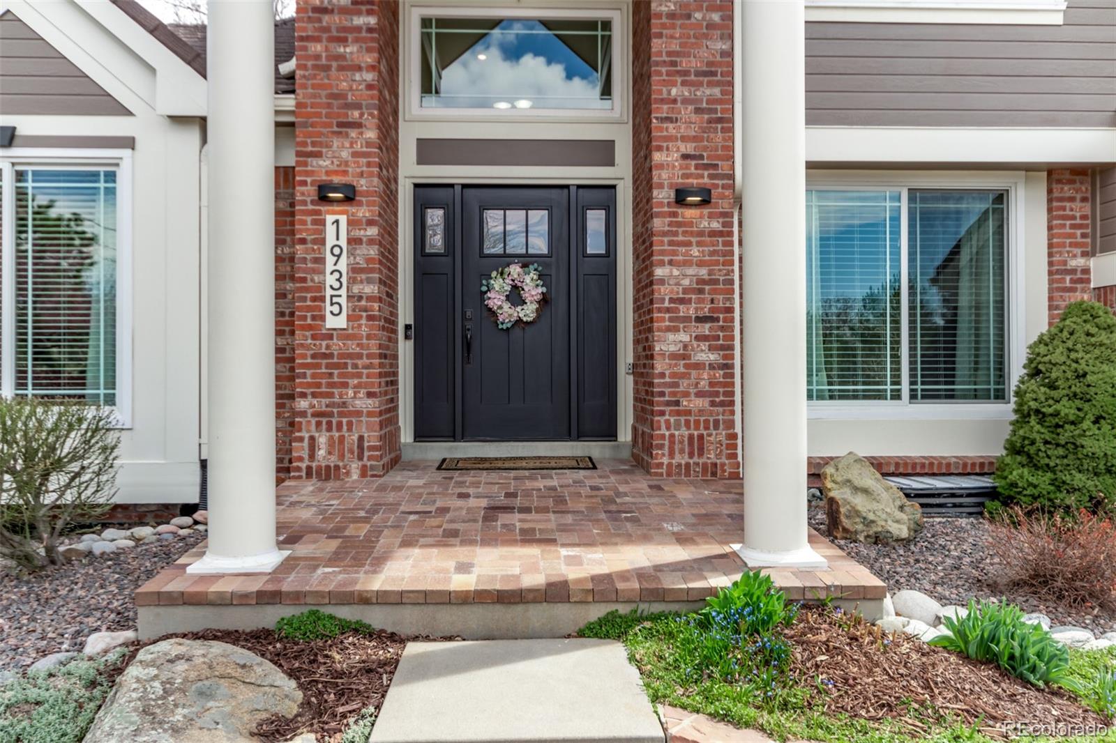 1935 Mountain Laurel Circle Highlands Ranch, CO 80126 - Photo 4 of 50