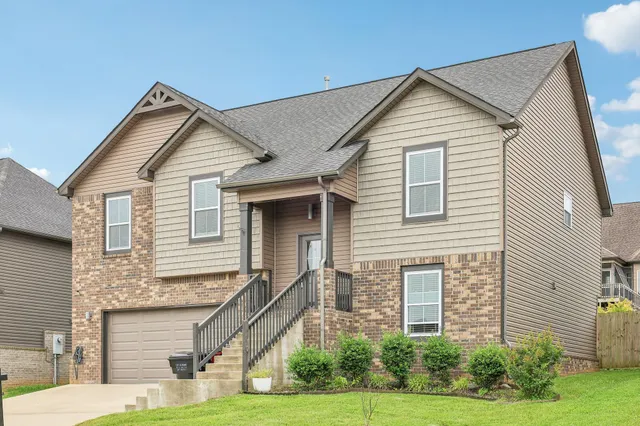 $370,000 | 974 Bonellis Lane, Clarksville, TN 37040