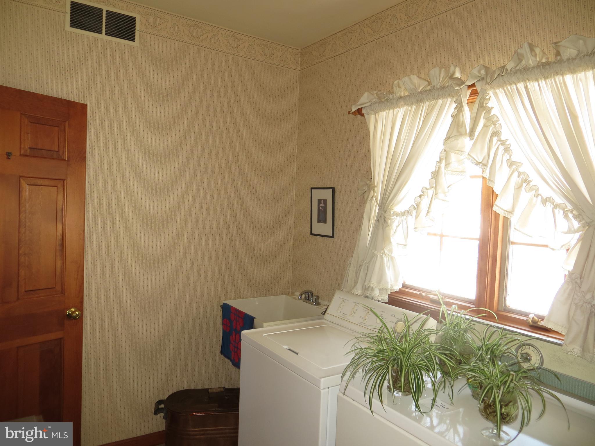 1921 County Line Road Barto, PA 19504 - Photo 15 of 32 Gallery Image 15
