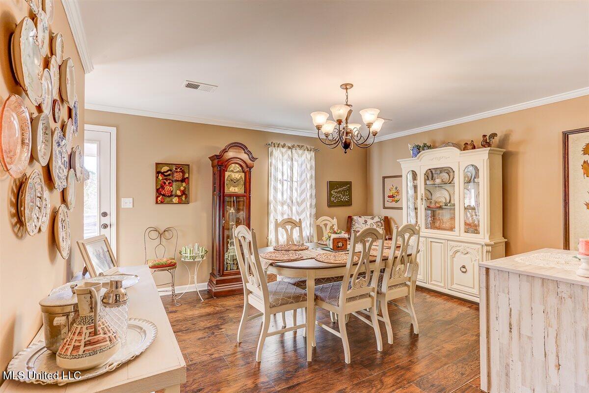 5018 Days Road Lake Cormorant, MS 38641 - Photo 16 of 26 35-IMG_2238_39_40_41_42