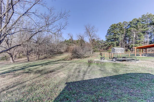 $284,900 | 5018 Days Road, Lake Cormorant, MS 38641