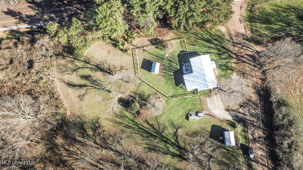 5018 Days Road Lake Cormorant, MS 38641 - Photo 4 of 26 05-DJI_0415