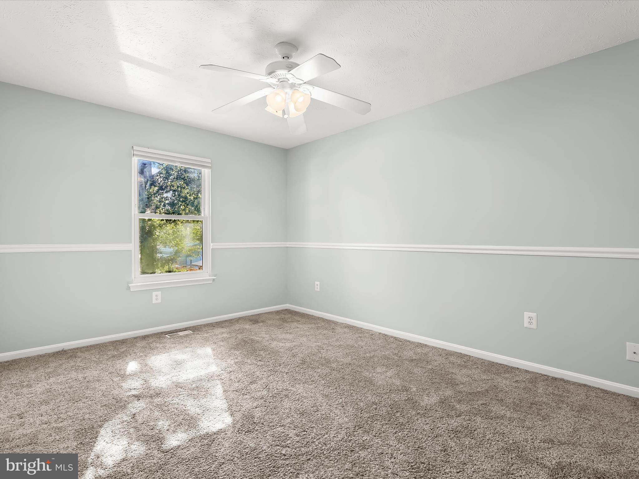 7723 West Shore Road Pasadena, MD 21122 - Photo 18 of 37 Second Bedroom