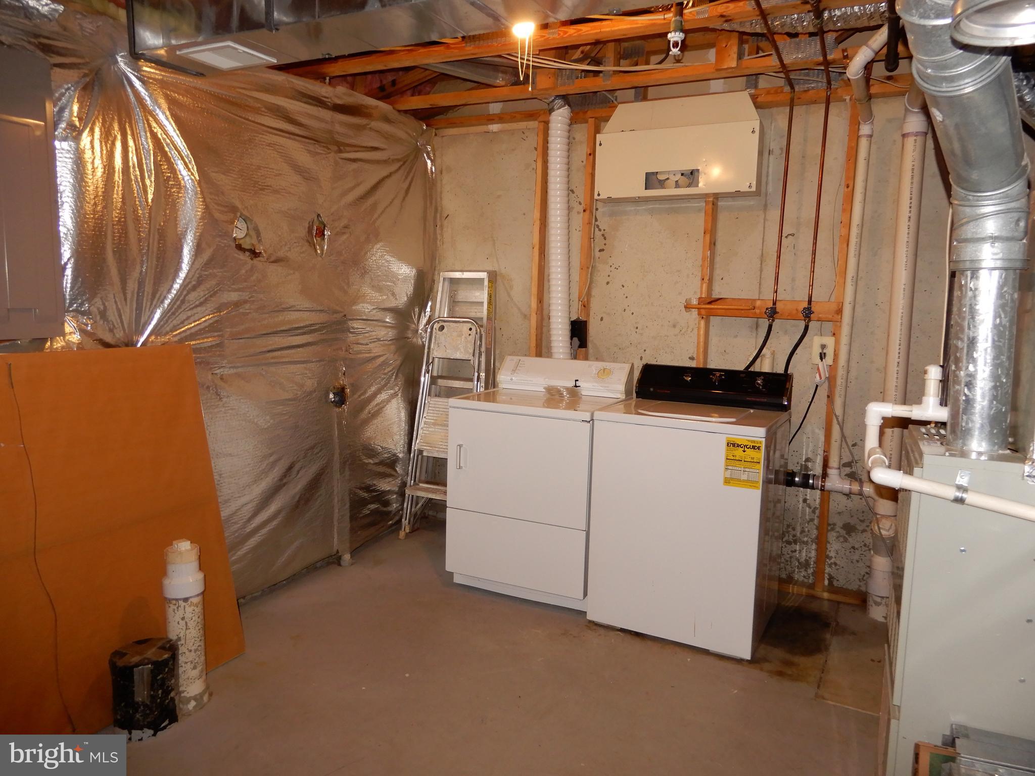 573 Quaker Ridge Court Arnold, MD 21012 - Photo 30 of 36 Lower Level - Utility Room/Laundry Room