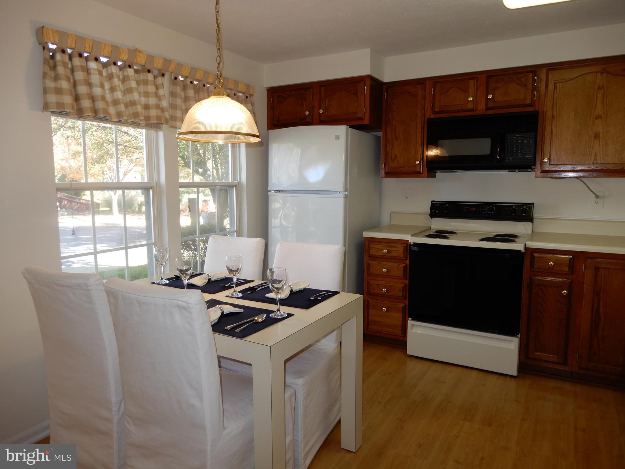 573 Quaker Ridge Court Arnold, MD 21012 - Photo 4 of 36 Kitchen