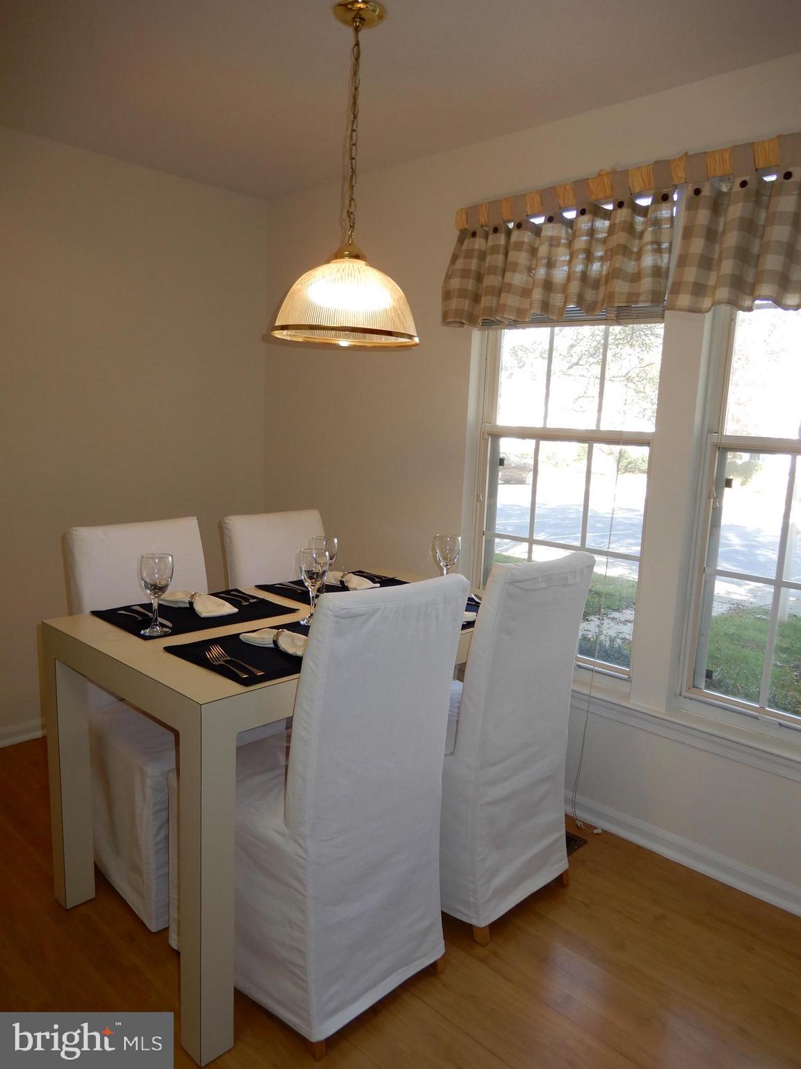 573 Quaker Ridge Court Arnold, MD 21012 - Photo 7 of 36 Kitchen