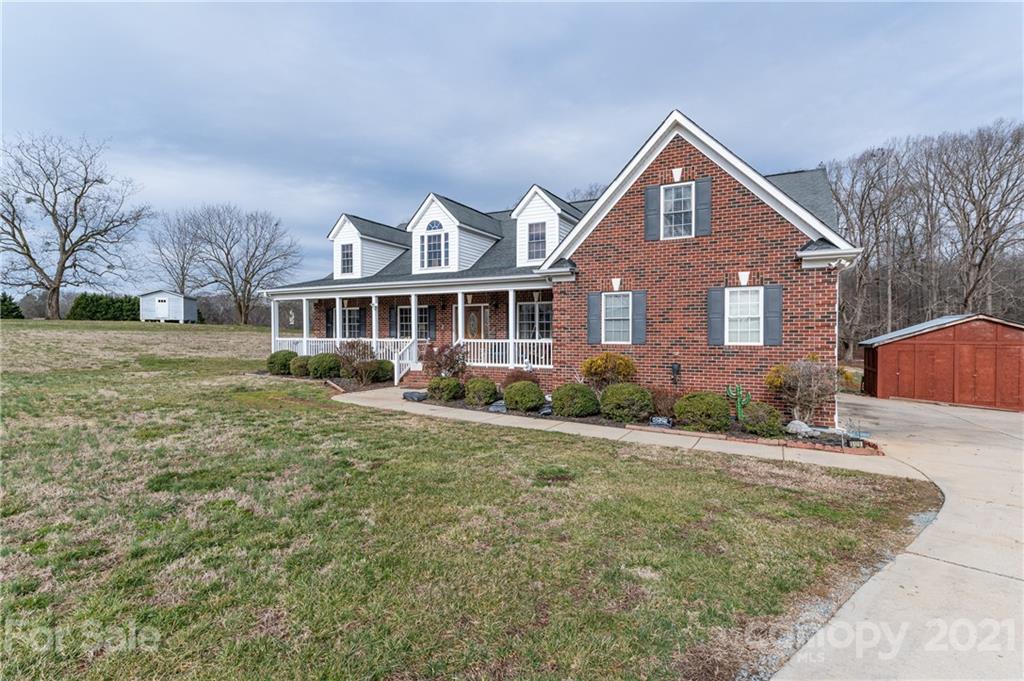 5120 Griffith Road Monroe, NC 28112 - Photo 3 of 37