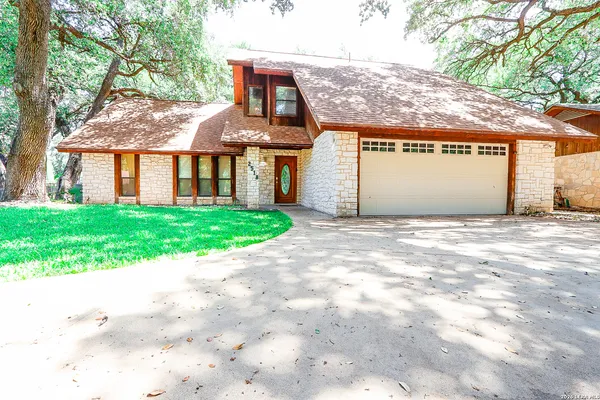 $300,000 | 171 Oak Lane, Brackettville, TX 78832