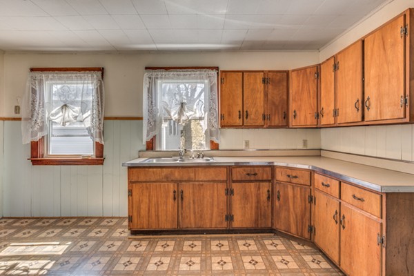 202 R Washington Street Gloucester, MA 01930 - Photo 14 of 24 Gallery Image 14