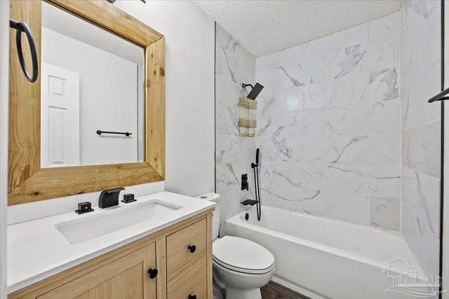 $320,000 | 3905 Deerwood Circle, Pace, FL 32571