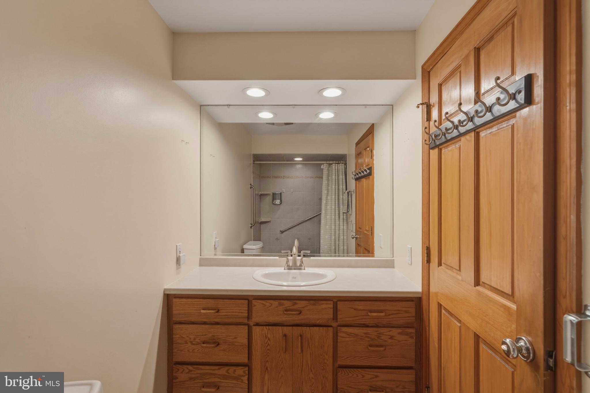 35 Blue Ridge Road Titusville, NJ 08560 - Photo 13 of 28 Bathroom 1