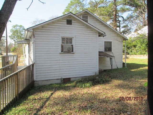 2661 New Clinton Road, Unit B17 Macon, GA 31211 - Photo 8 of 10 a view of a house with a yard