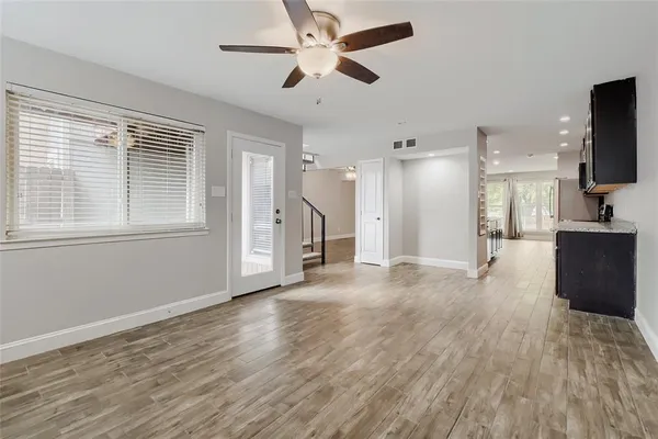 $385,000 | 1624 Choteau Circle, Grapevine, TX 76051