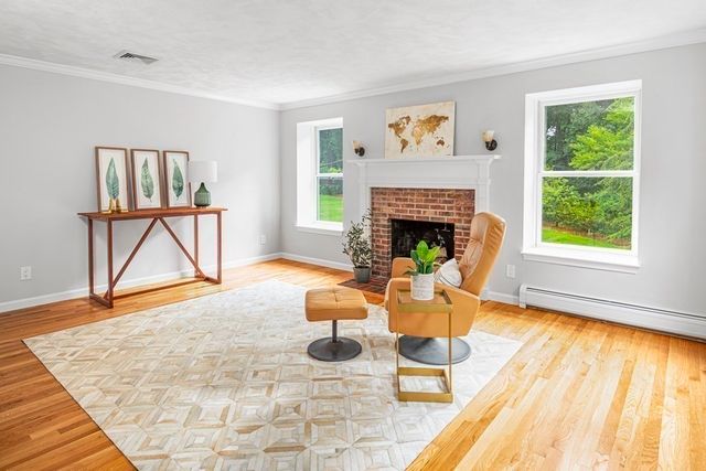 $1,072,000 | 9 Conant Street, Acton, MA 01720