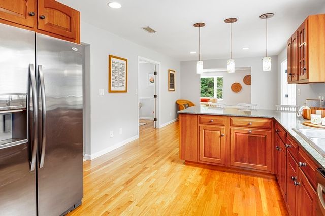 $1,072,000 | 9 Conant Street, Acton, MA 01720