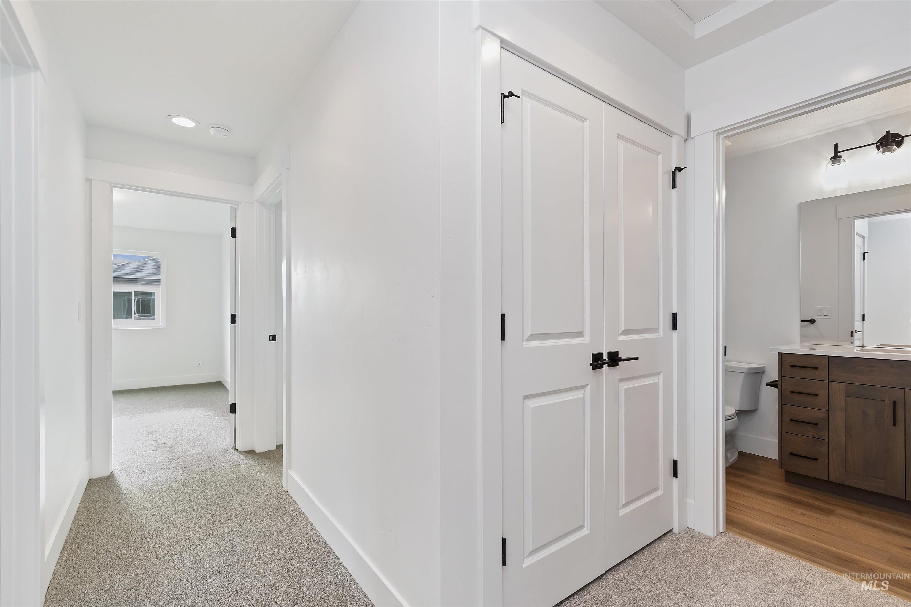 764 South Calhoun Lane Star, ID 83669 - Photo 29 of 48 Hall with light carpet