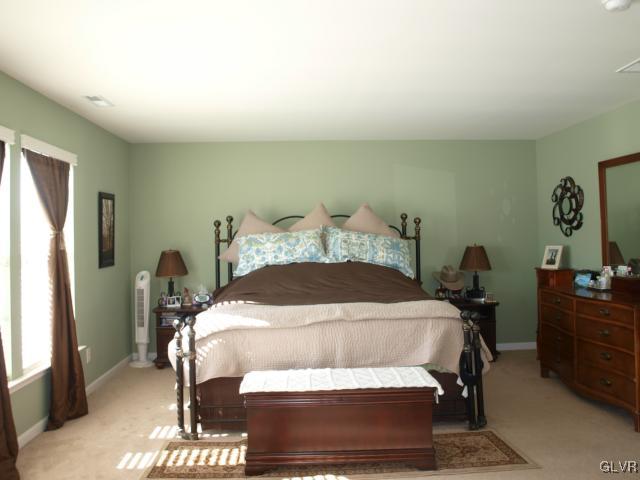 8580 Cascade Road Breinigsville, PA 18031 - Photo 21 of 33 Gallery Image 21