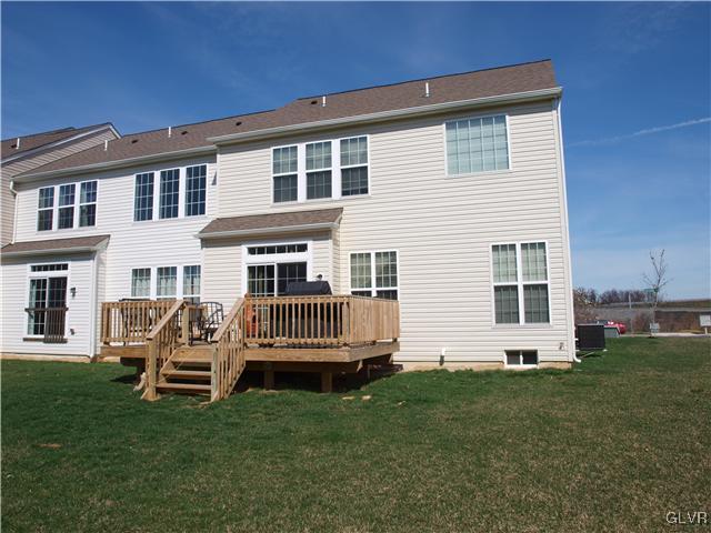 8580 Cascade Road Breinigsville, PA 18031 - Photo 6 of 33 Gallery Image 6
