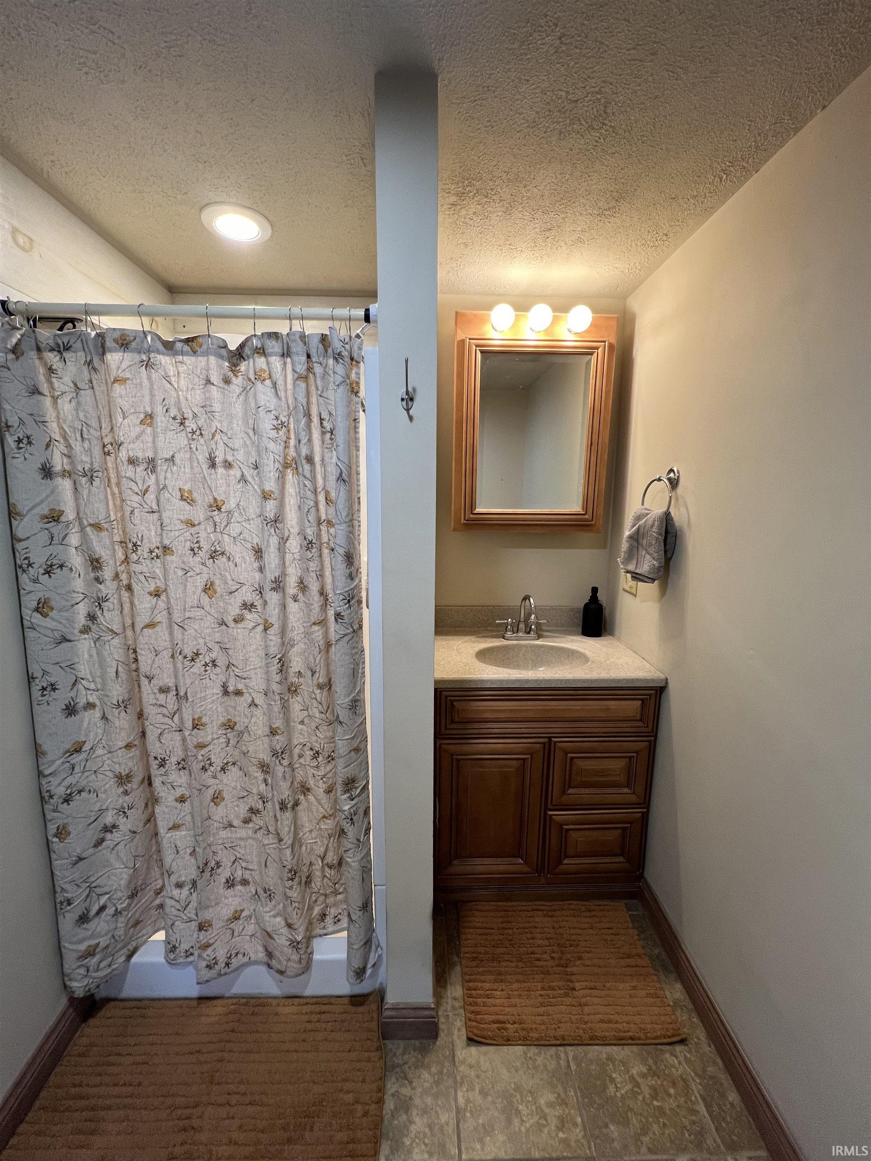 513 North College Avenue Rensselaer, IN 47978 - Photo 5 of 32