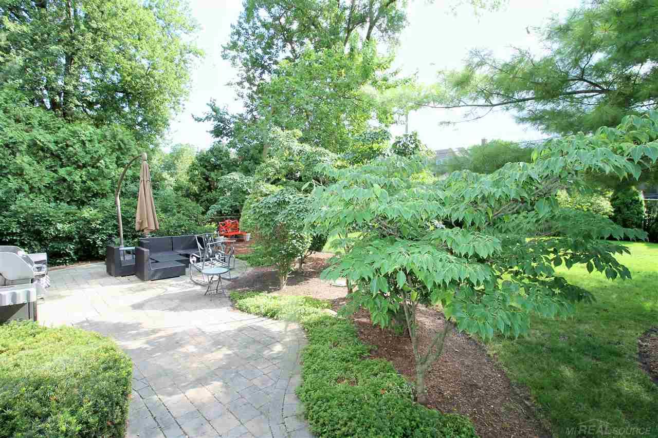1177 Devonshire Road Grosse Pointe Park, MI 48230 - Photo 38 of 78