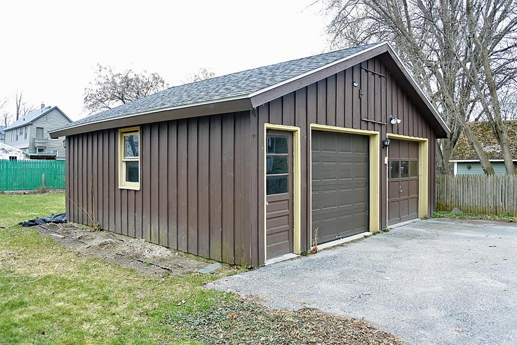 74 Baxter Street Rutland, VT 05701 - Photo 7 of 37
