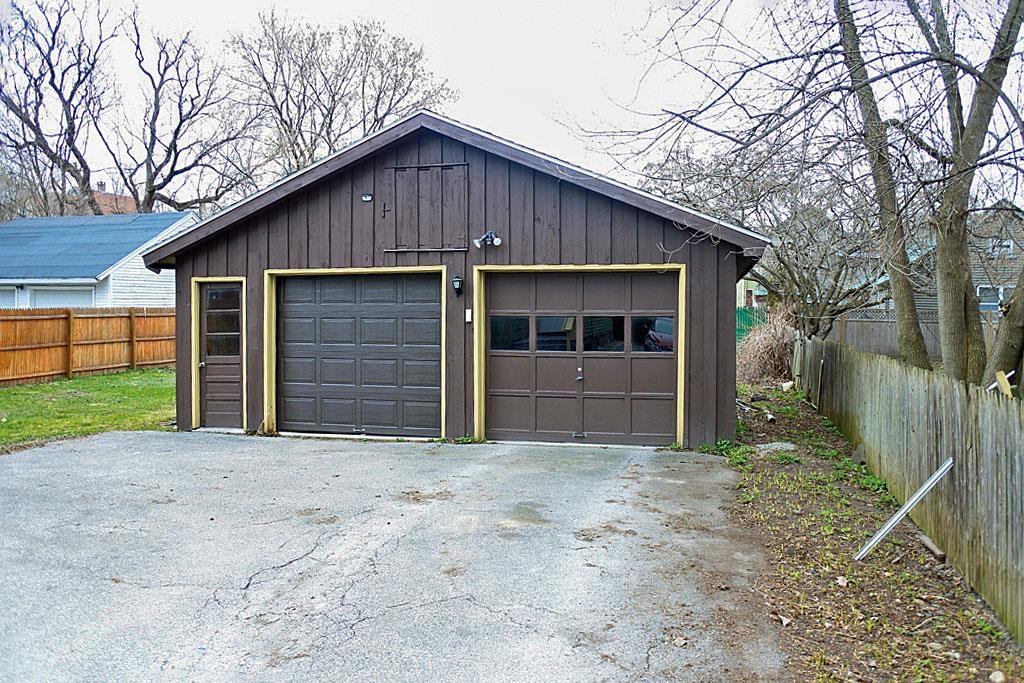 74 Baxter Street Rutland, VT 05701 - Photo 8 of 37