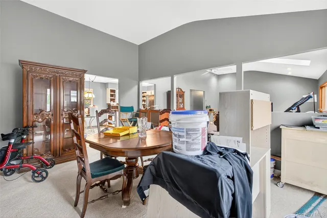 $599,999 | 5 Julia Circle, East Setauket, NY 11733