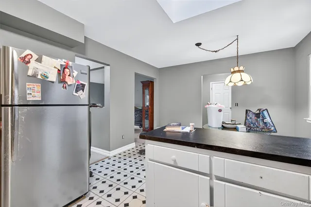 $599,999 | 5 Julia Circle, East Setauket, NY 11733