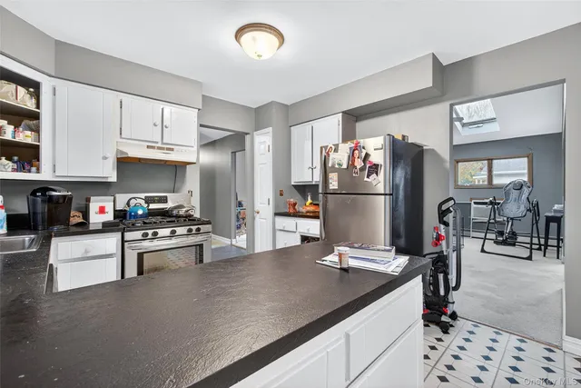 $599,999 | 5 Julia Circle, East Setauket, NY 11733