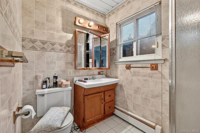 $599,999 | 5 Julia Circle, East Setauket, NY 11733